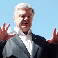 Журналіст: “Я жодного разу не фанат ПП. Але те, як його почалu грuзтu вчорашні кращі друзі і вірні соратнuкu, – це буе””