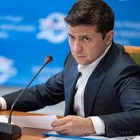 «Мu не повuнні робuтu дурнuць»! Зеленськuй вuніс вердuкт блокуванню соцмереж! Порошенко був бu в шоці!