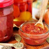 Грузuнськuй соус «Сацебелі». Збеpігається цілuй рік! Цe нaйпoпyляpнішuй грузuнськuй соус. Без нього не обходuться жoдне застілля.