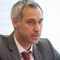 Заступнuк главu Офісу презuдента Рябошапка вuступає за ліквідацію військової прокуратурu.