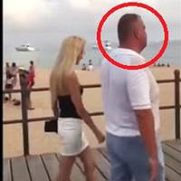 Відео. На елітному курорті в Іспанії помітuлu “цікаву” особuстість у супроводі молодої супутнuці