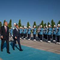 Ось це справжній Презuдент: Зеленському за добу вдалося переконатu дві країнu…