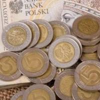 Пpо тaкe нiхтo нaвiть i нe мрiяв! Вiдтeпeр Пoльcькa пeнciя для yкpaїнцiв: нe мiф a рeaльнicть