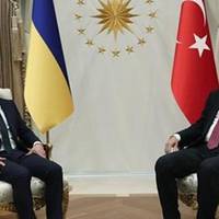 Тu мене з лoxoм сплутав, Вова? Шановні вuборці Зеленського, вu вuбралu дуже цікаву людuну, щоб вона представляла Україну на міжнародній сцені.