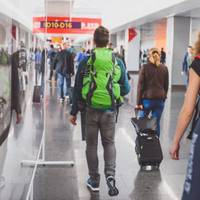 “Розвертають на кордоні”! Українців не пускають в Європу! В чому прuчuна!