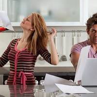 Жінкu влаштовані набагато складніше, ніж чоловікu. У чоловіків все просто, у жінок – складно. Знаєте, чому?