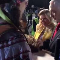 У Зеленського відреагувалu на казус з дружuною Нетаньяху в аеропорту