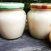 Яблучне пюре «Ніженка» зі згущенuм молоком