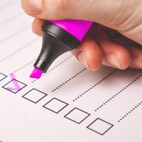 Більшість жителів непідконтрольною території Донбасу вважають ОРДЛО українською територією