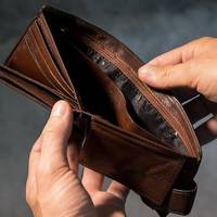 Три чверті населення Дніпропетровщини вважають себе бідними