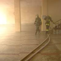 В Луганске произошел пожар в министерстве юстиции, есть пострадавшие