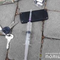 Коментар у Facebook допоміг поліцейським у Чернівцях виявити цілу плантацію коноплі.