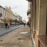 З вулиці Кобилянської у Чернівцях зникла лазерна арфа.