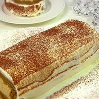 Бісквітний рулет з кремом «Кавова насолода»