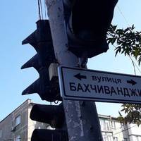 Автомобіль збив двох підлітків: діти у важкому стані - ФОТО