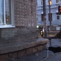 Мешканців евакуювали: мало не обвалився гуртожиток. ВІДЕО