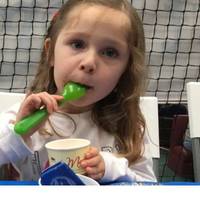 Друзі не прийшли на свято до дитини з аутизмом: вечірку врятували незнайомці