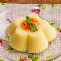 Апельсиновий молочний пудинг