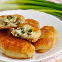 Пиріжки з хліба з начинкою