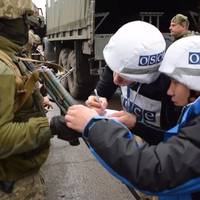 Біля Золотого завершилося розведення військ ВІДЕО