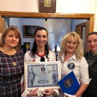 Майстриня вишила текст Євангелії і потрапила до Книги рекордів України ФОТО