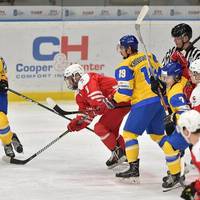 Україна здобула першу перемогу на чемпіонаті світу з хокею