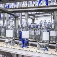 Нас спробують обманути: фахівці назвали ціну безпечного алкоголю на свята