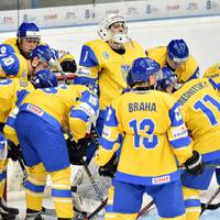 Молодіжна збірна України з хокею здобувала бронзу на чемпіонаті світу