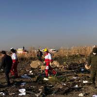 Яніна Соколова : Boeing 737 МАУ рoзбився у Тегерані. Супер потужний двигун. Хто був на борту Літака ?