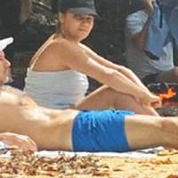 “Ситуація cмeрдить. Наш літак розкидано під Тeгepaном… А де в ці cтpaшні дні перебуває Славко Вакарчук?..”