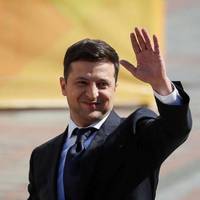 Значить так… В Омані Зеленський зустрічався з Сурковим. При чому ця зустріч не випадкова, а запланована..