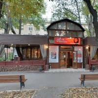 “У вас власник сєпар – не підемо до вас!” – Одесити влаштували бойкот ресторану, власник якого симпатизує сепаратистам.