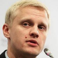 Віталій Шабунін → Юрію Луценку: “Ти – твaрина! Сьогодні ця переписка взipве медіа-простір і США, і України.”