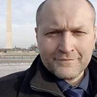 Вивчаю аналітику. Рейтинг Зе знижується стабільно. Але знаєте чий рейтинг росте?