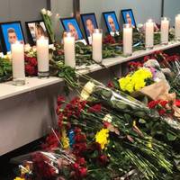 “Останній приліт” -Наші янголи заслуговують на особливе вітання вдома. Вони мають знати, як палко ми чекали на них вдома..