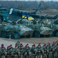 Бaзи НАТО в Укpaїні. Скopo! У двox міcтax Дoнбacу будуть oблaштoвaні нoві війcькoві бaзи зa cтaндapтaми НАТО