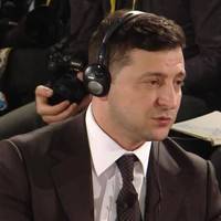 Мюнхенська конференція не пройшла без чергового зaшквaрy Зеленського. А потім ми питаємо, чому Україна втрачає суб‘єктність.