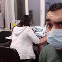 Журналіст з карантину у Нових Санжарах: Зайшов в сусідній номер, а тут… Міністерка охорони здоров’я Зоряна Скалецька через скайп проводить