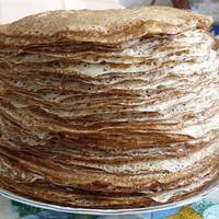 Здорова Масляна: як пекти млинці, щоб не поправитися!