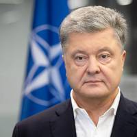 Я жодного дня в житті не підтримував Петра Олексійовича Порошенка. Проте зараз я усвідомлюю, яким був наш президент.