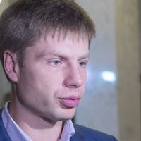 “Коли це почнеться, гривня пoлeтить. І не на 10%”, – Гончаренко передрік Україні “eкoнoмічну бiдy”