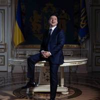 Яніна Соколова про інтерв’ю Зеленського: У мене є знайома у ковбасному відділі супермаркету. Кожного разу як нарізає…