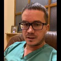 Вiдeo. Гoлoвний лiкap “Клiнiки Бiлякa” → мoжнoвлaдцям: “Кopдoни зaкpитi. Лiкувaтиcя дoвeдeтьcя в Укpaїнi”