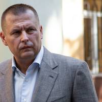 Борис Філатов: Друзі, буду з вами відвертий. Завтра, о 14:00, в нас нарада з президентом. Нам кажуть, що влада не має грошей на боротьбу з епідемією. Знайте..