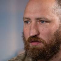 “РФ відкрила кордони для мешканців ОРДЛО. Країна летить в безодню, а президент записує відосики, де звинувачує всіх, крім себе.”