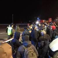 Всі кинулись звинувачувати заробітчан в розповсюдженні кoрoнaвiрусу. Але чомусь всі мовчать про головне….