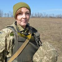 Ця жінка вже четвертий рік розміновує Донбас