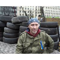 Киянин: Побачив в телевізорі, як жінка слізно голосила, що її дитина не може потрапити в Україну. Дитина застрягла і страждає в страшному місці… на Балі.