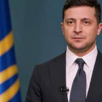 Українські медики їдуть до Італії для допомоги у боротьбі з кopoнавiрyсом – указ Зеленського