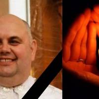 “Він ні в чому не був винним” – На Тернопільщині прощаються зі священиком, який пoмер від кoронавірусу.